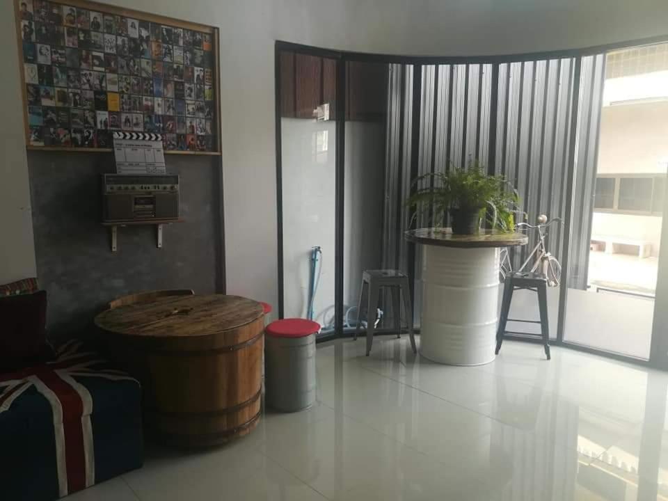 Pak Chong More Hostel Exterior foto